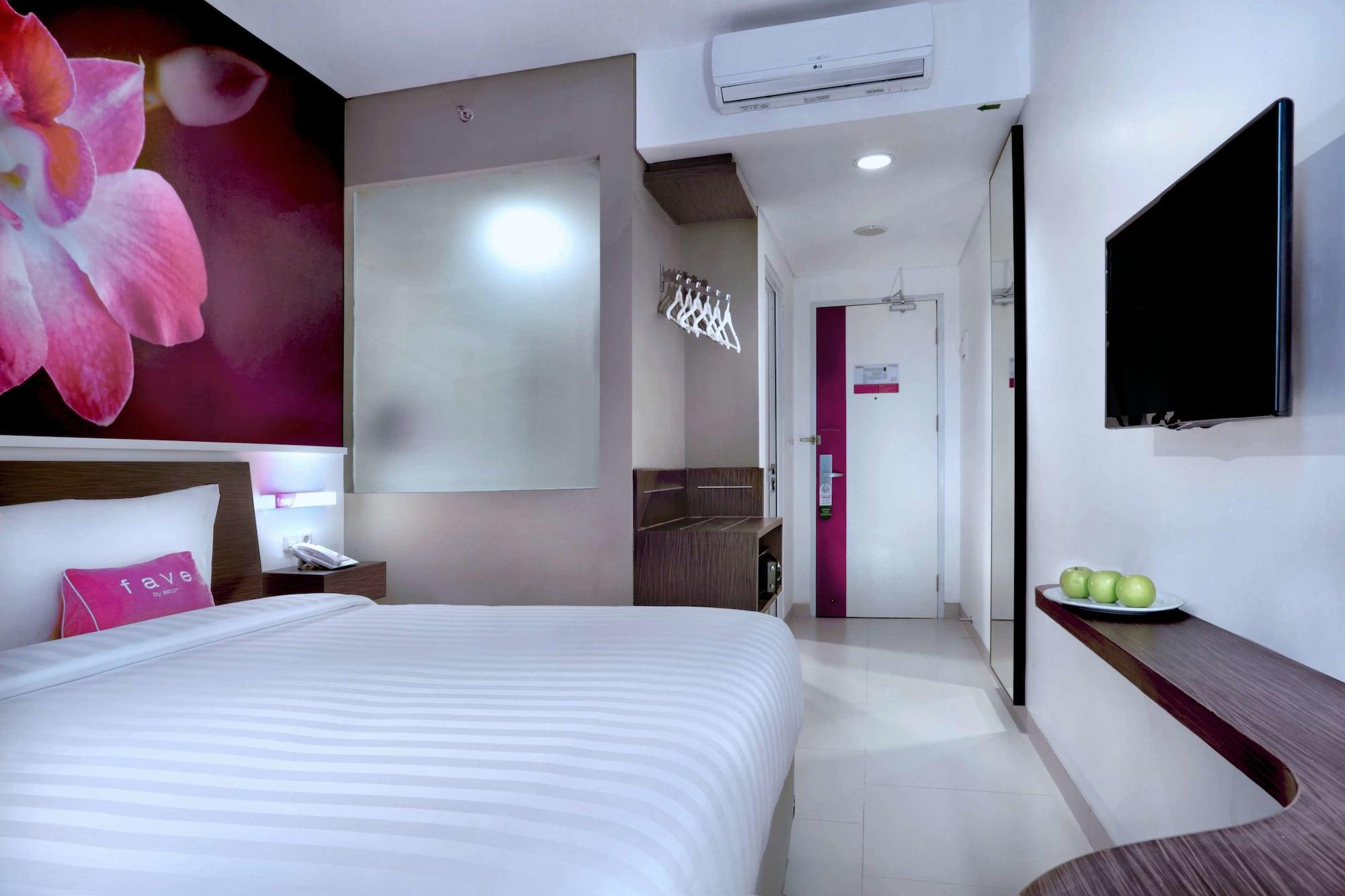 Favehotel Margonda Depok Luaran gambar