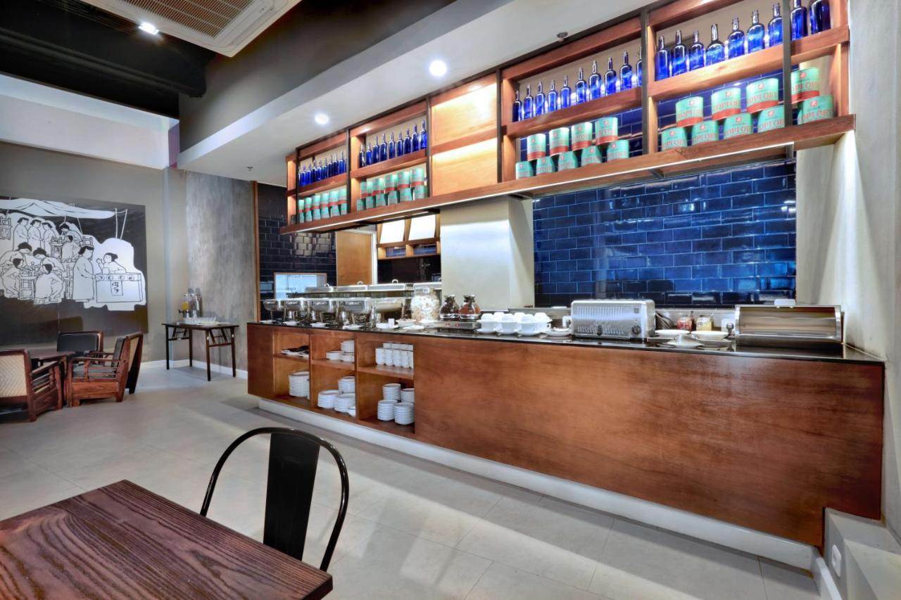 Favehotel Margonda Depok Luaran gambar